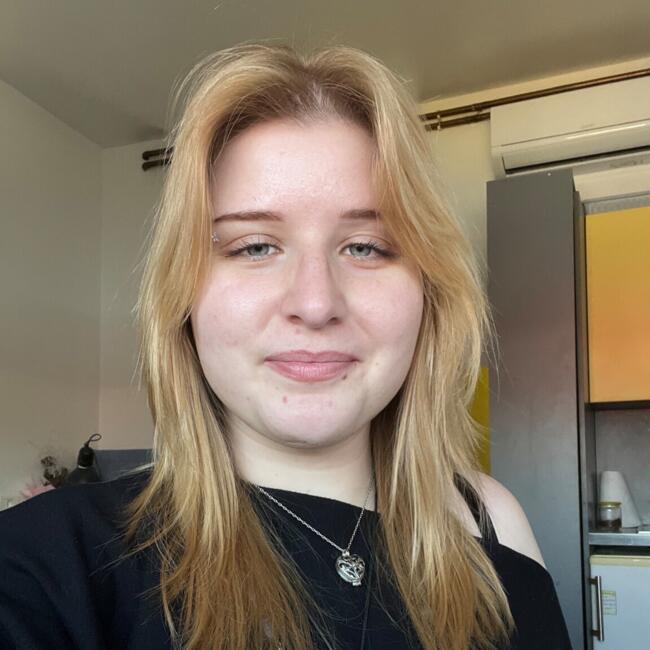 Babysitter in Koper: Kara