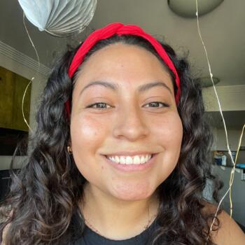 Babysitter in Brisbane: Rocío