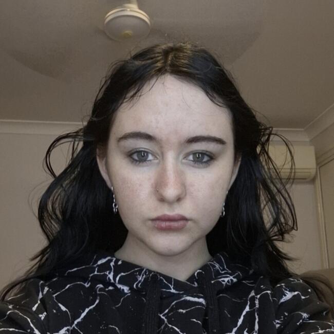 Babysitter in Brisbane: Nikita