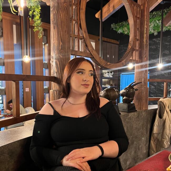 Babysitter in Póvoa de Varzim: Viviana