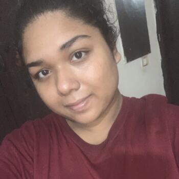 Babysitter Noida: Tanya