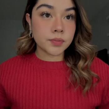 Babysitter in Edmonton: Airis