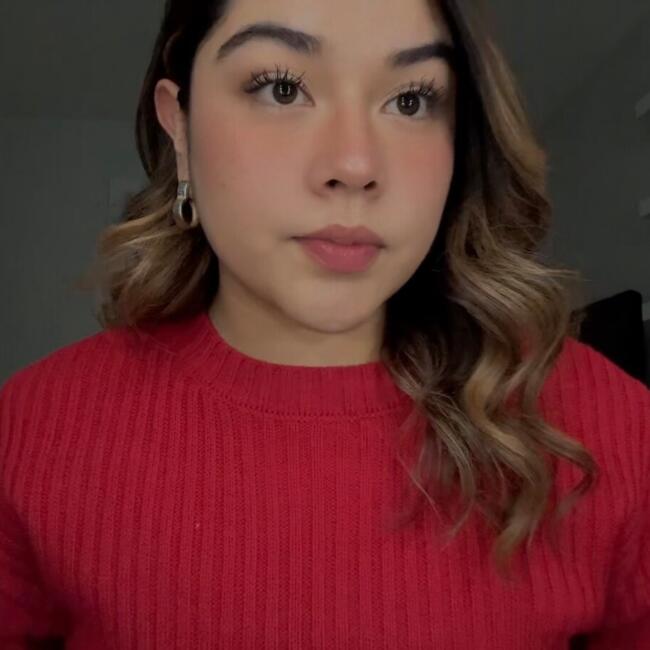 Baby-sitter in Edmonton: Airis