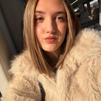 Babysitter in Humanes de Madrid: Miriam