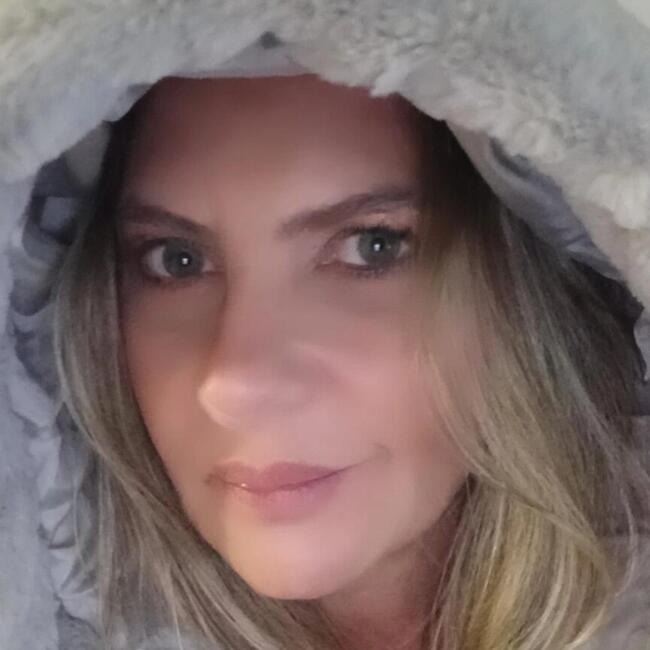 Babysitter in Cascavel: Gema Ines Sadovnik
