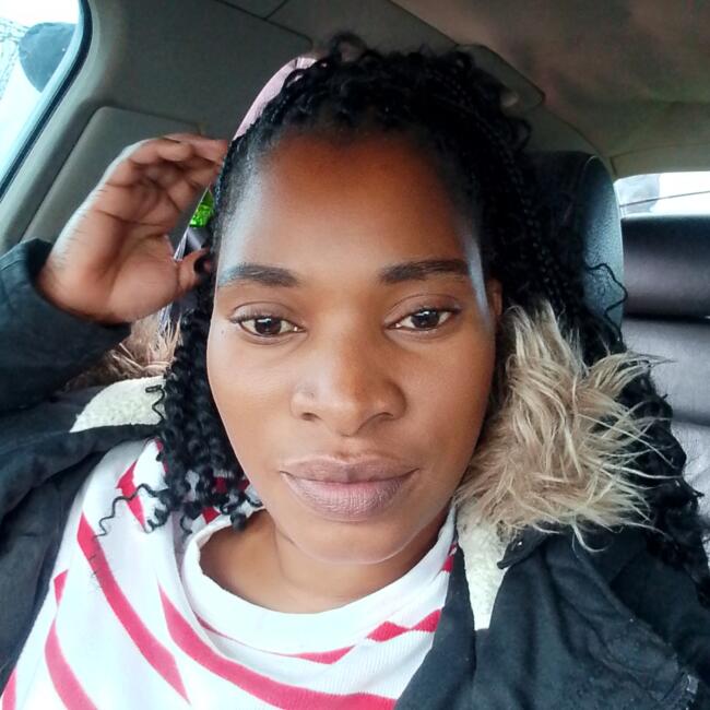 Babysitter in Centurion: Linda