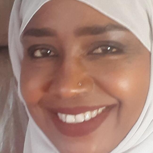 Babysitter in Al Ain: Maha