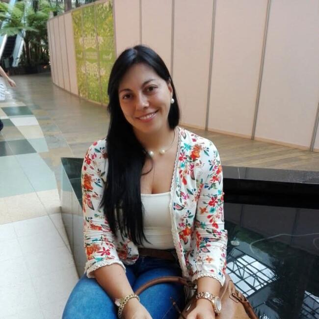 Niñera en Manizales: Lorena