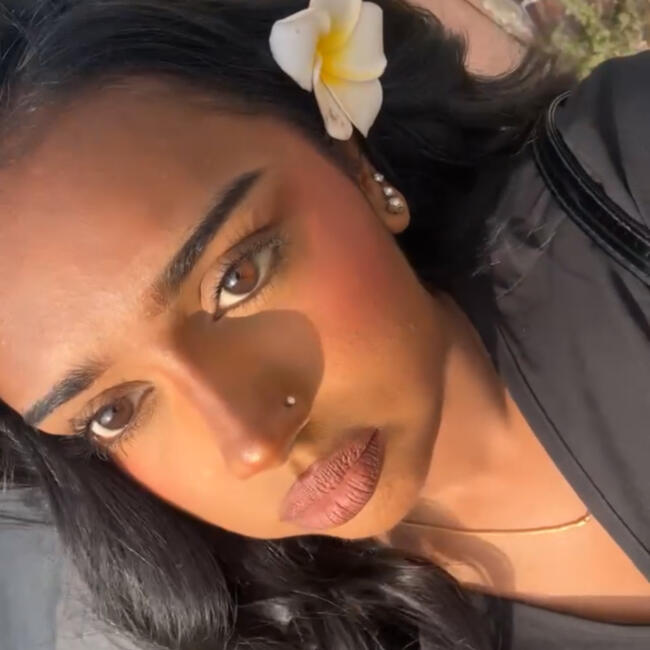 Babysitter in Villeneuve-Saint-Georges: Nuriya