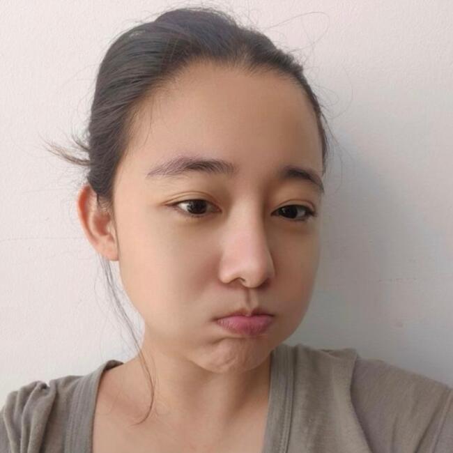 Babysitting job in Singapore Island: Annie