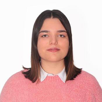 Babysitter in Alicante: Paula