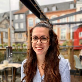 Babysitter in Mauves-sur-Loire: Laura