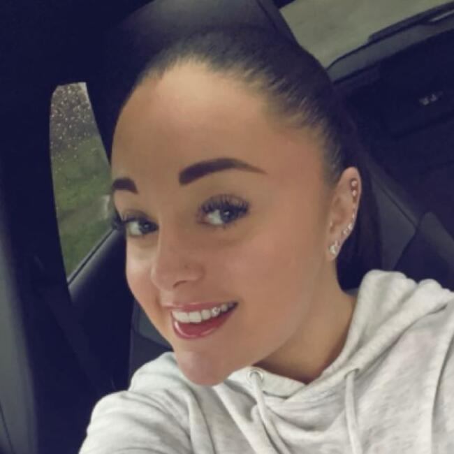 Babysitter in Overijse: Luna