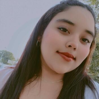 Babysitter in Samborondón: Paola León Franco