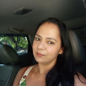 Babysitter in Petrópolis: Juliana