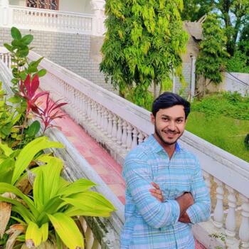 बेबीसिटर हैदराबाद: Asrar