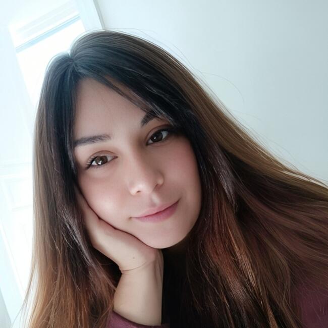 Babysitter a Napoli: Nina