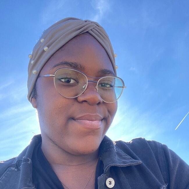 Babysitter in Blois: Anisthon