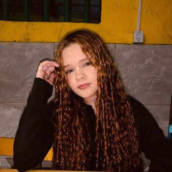 Babá em Recife: Franciellen