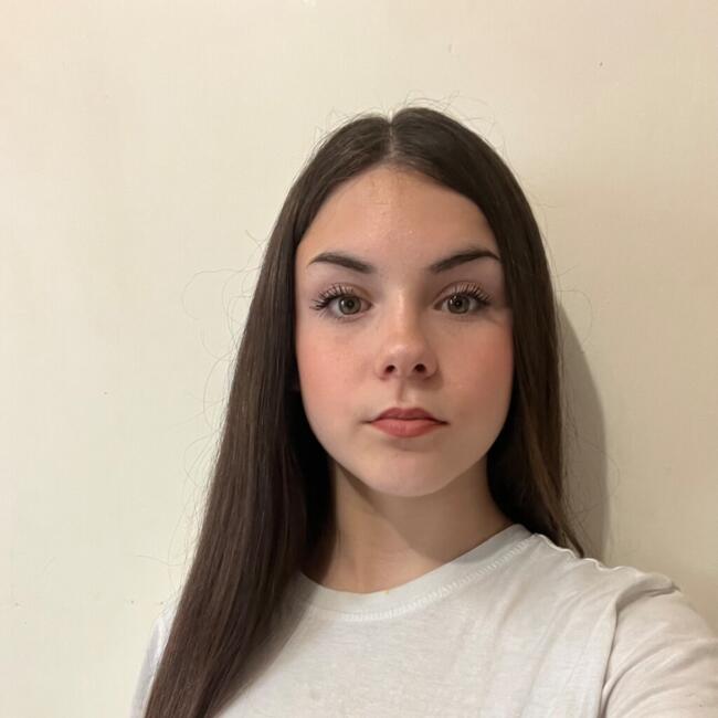 Babysitter in Chambly: Emma