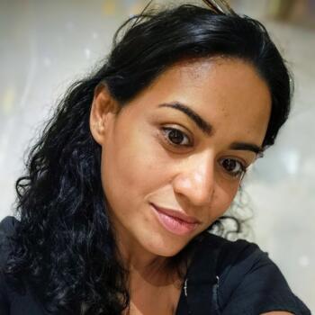 Emprego de babá em Rio das Ostras: emprego de babá Karine