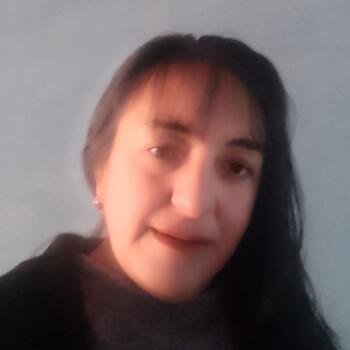 Babysitter in Valera: Betty