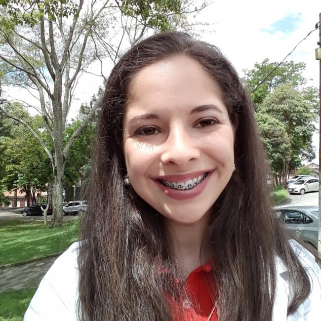 Babysitter in Belo Horizonte: Victória