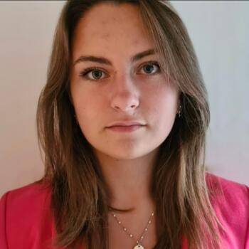 Babysitter Nantes: Youna