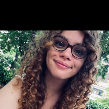 Babysitter in Clermont-Ferrand: Léa