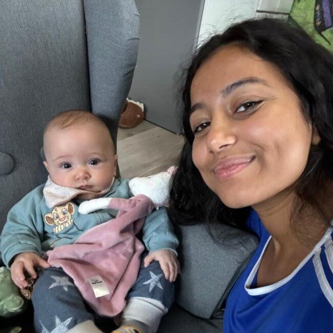 Babysitter em Lisboa: Adora