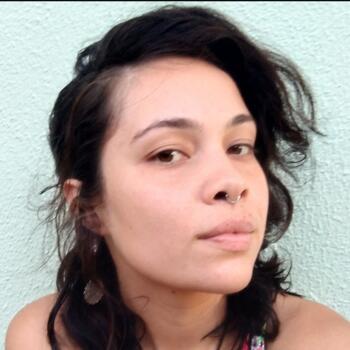 Babysitter in Porto Alegre: Sara Maria