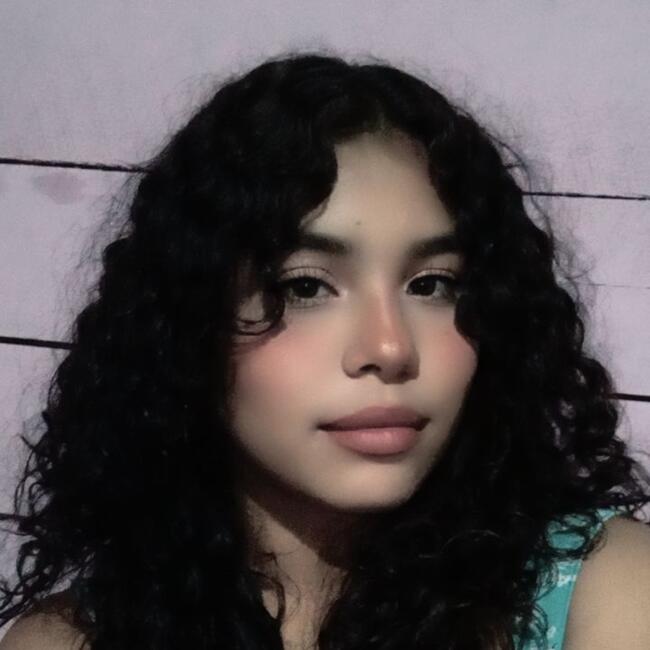 Babysitter in Macapá: Elly