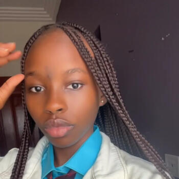 Babysitter in Melun: Martine