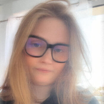 Babysitter in Sainte-Pazanne: Juliette