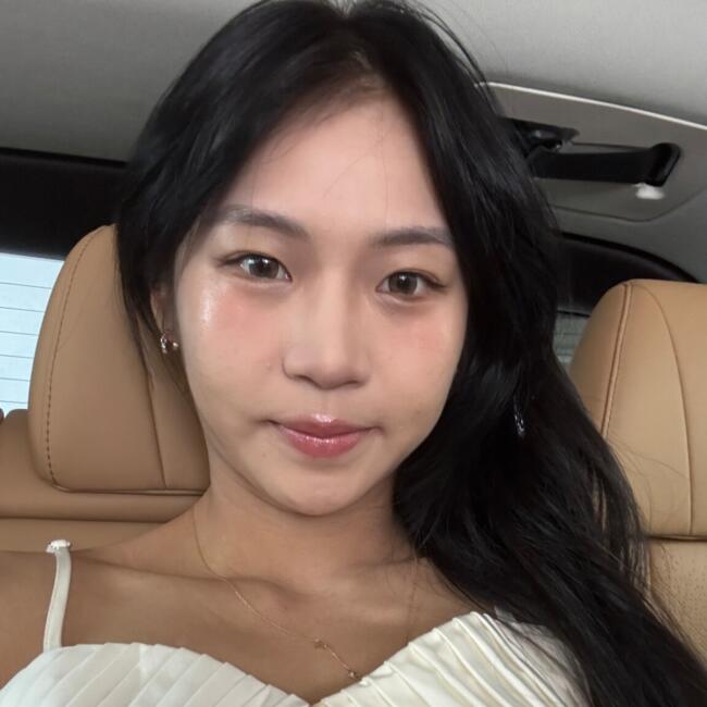 Babysitter in Singapore Island: Phoenix