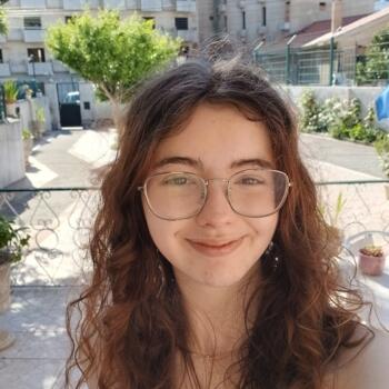 Babysitter in Queluz: Diana