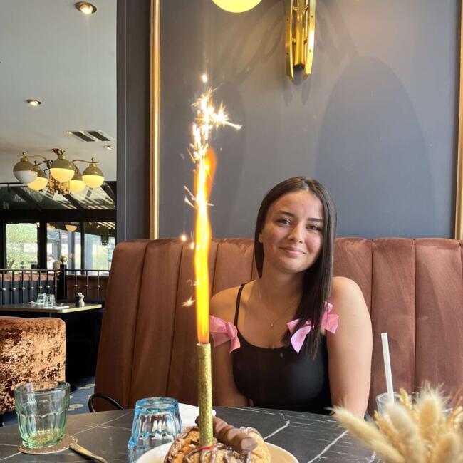 Babysitter in Trilport: Melissa