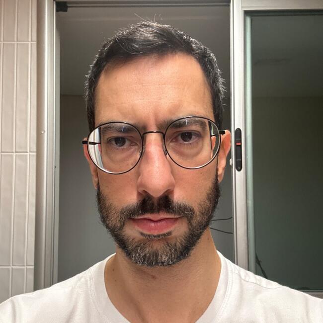 Emprego de babá em Manaus: Gabriel