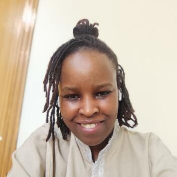 Babysitter Riyadh: Margaret