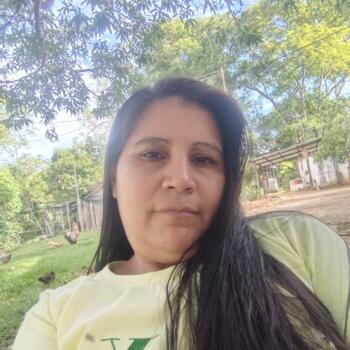 Trabajo para niñera en Floridablanca: trabajo de niñera Yihtne