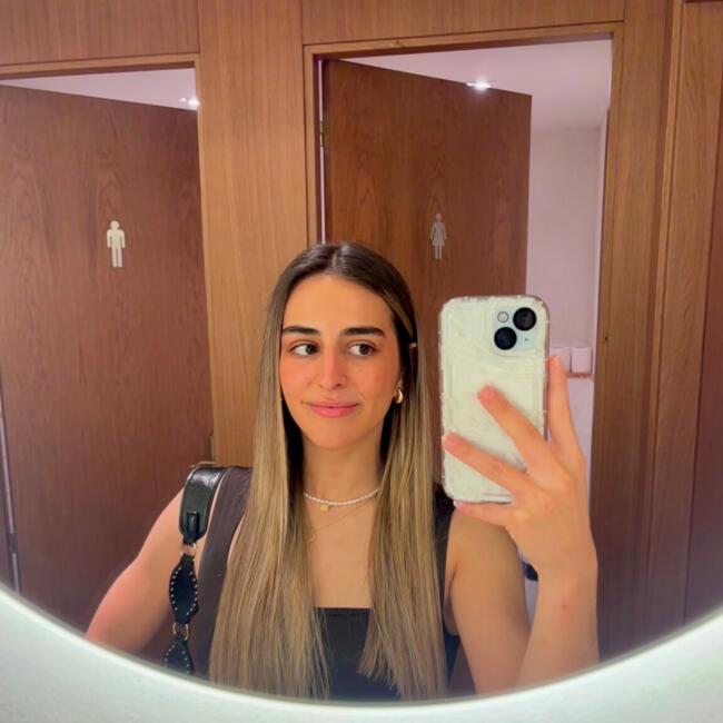 Babysitter in Madrid: Paula