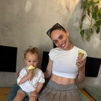 Babysitting job in Prague: babysitting job Nikola