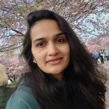 Babysitter in Riga: Poorvika