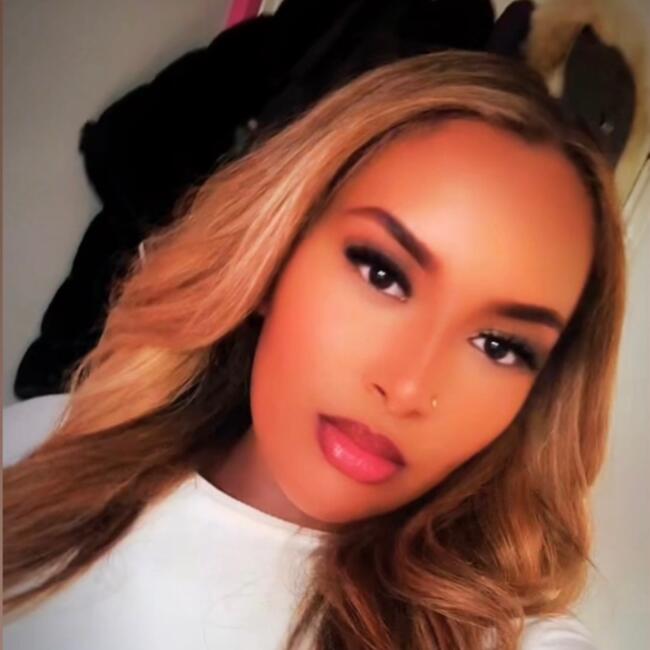 Babysitter in Leeds: Nura