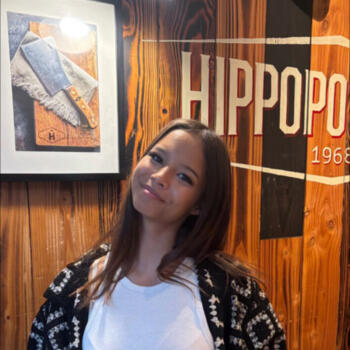 Babysitter in Nice: Anais