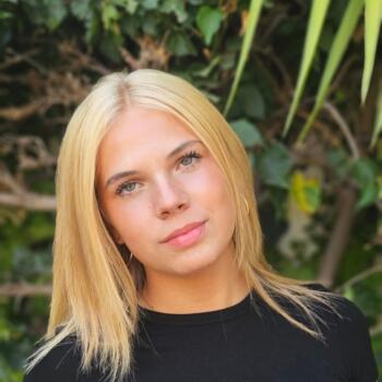 Babysitter in Halle: Nele