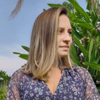 Emprego de babá em Piracicaba: emprego de babá Jéssica