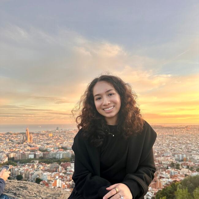 Babysitter in Barcelona: Mia