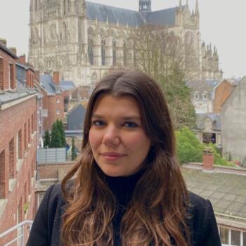 Babysitter in Boulogne-Billancourt: Zoé