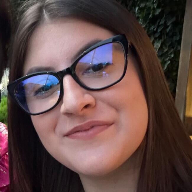 Babysitter in Bruxelles: Teodora